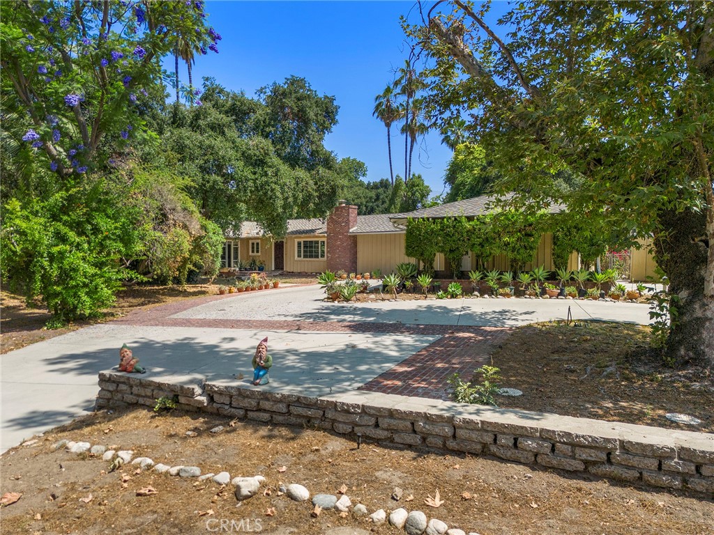 3431 Huntington Drive