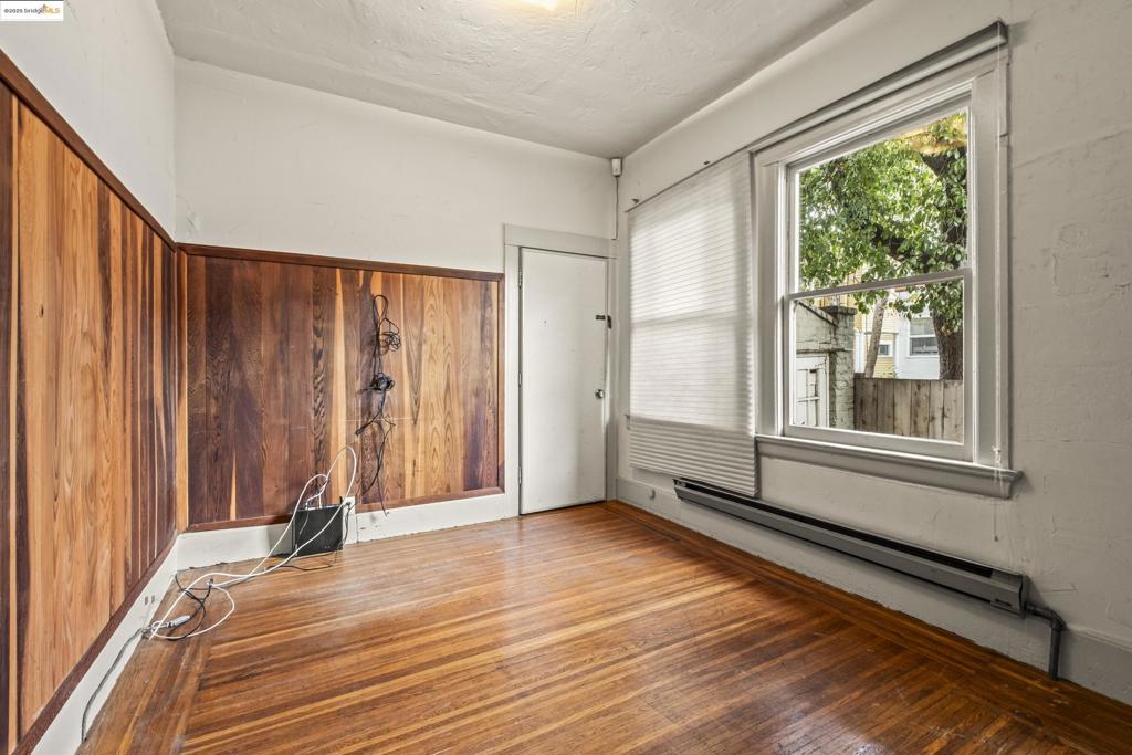 BERKELEY BOWL - Residential