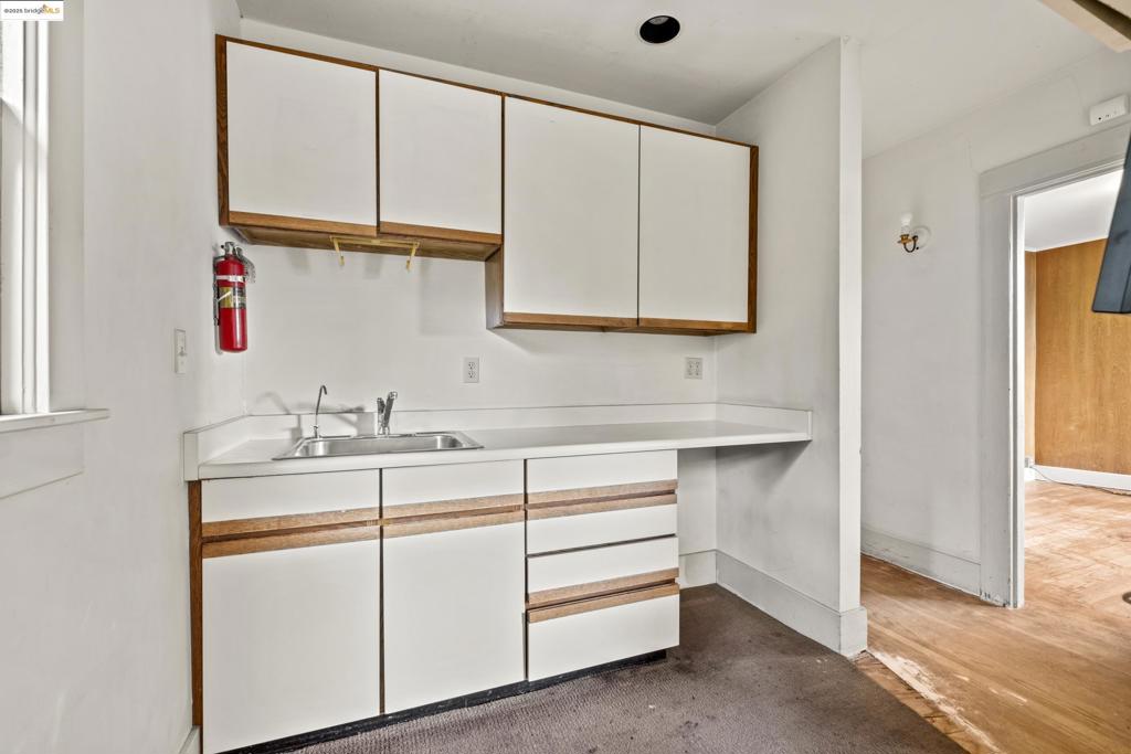 BERKELEY BOWL - Residential
