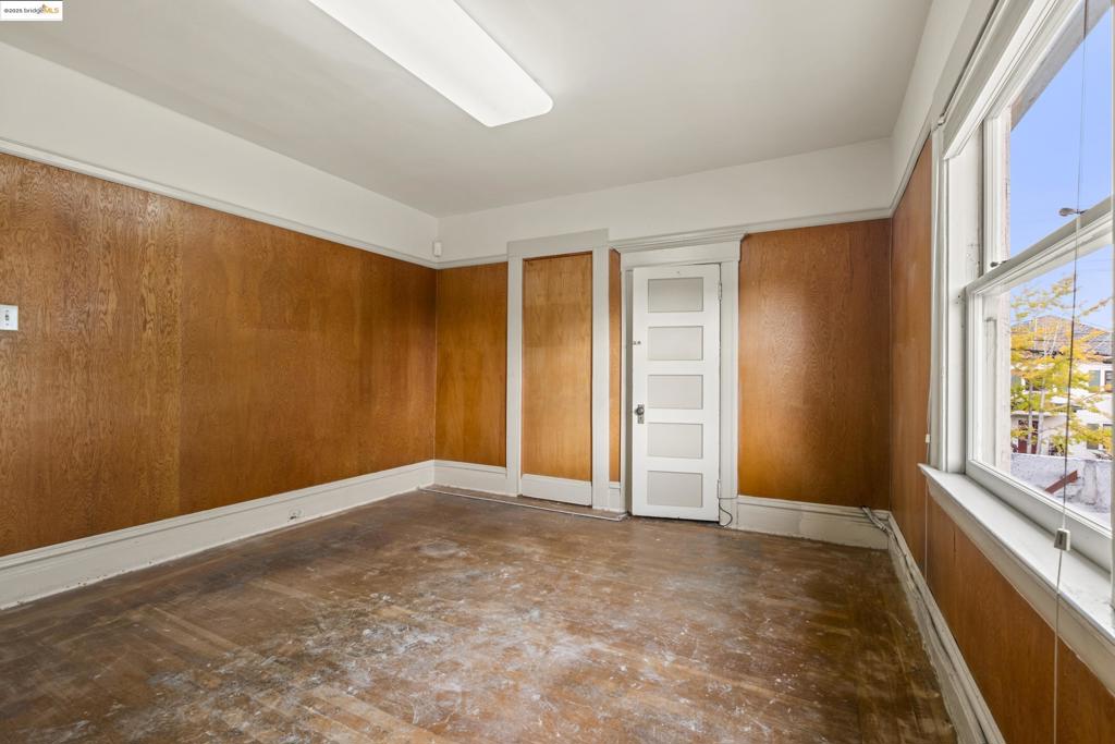 BERKELEY BOWL - Residential