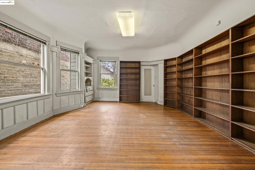 BERKELEY BOWL - Residential