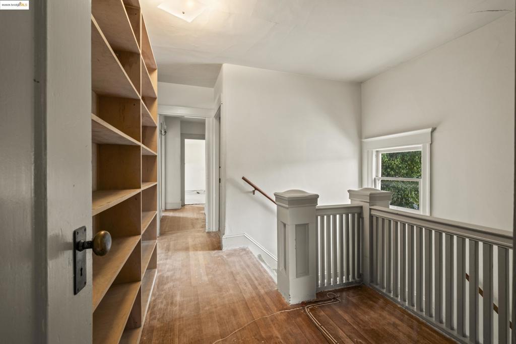 BERKELEY BOWL - Residential