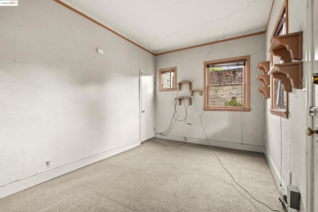 BERKELEY BOWL - Residential