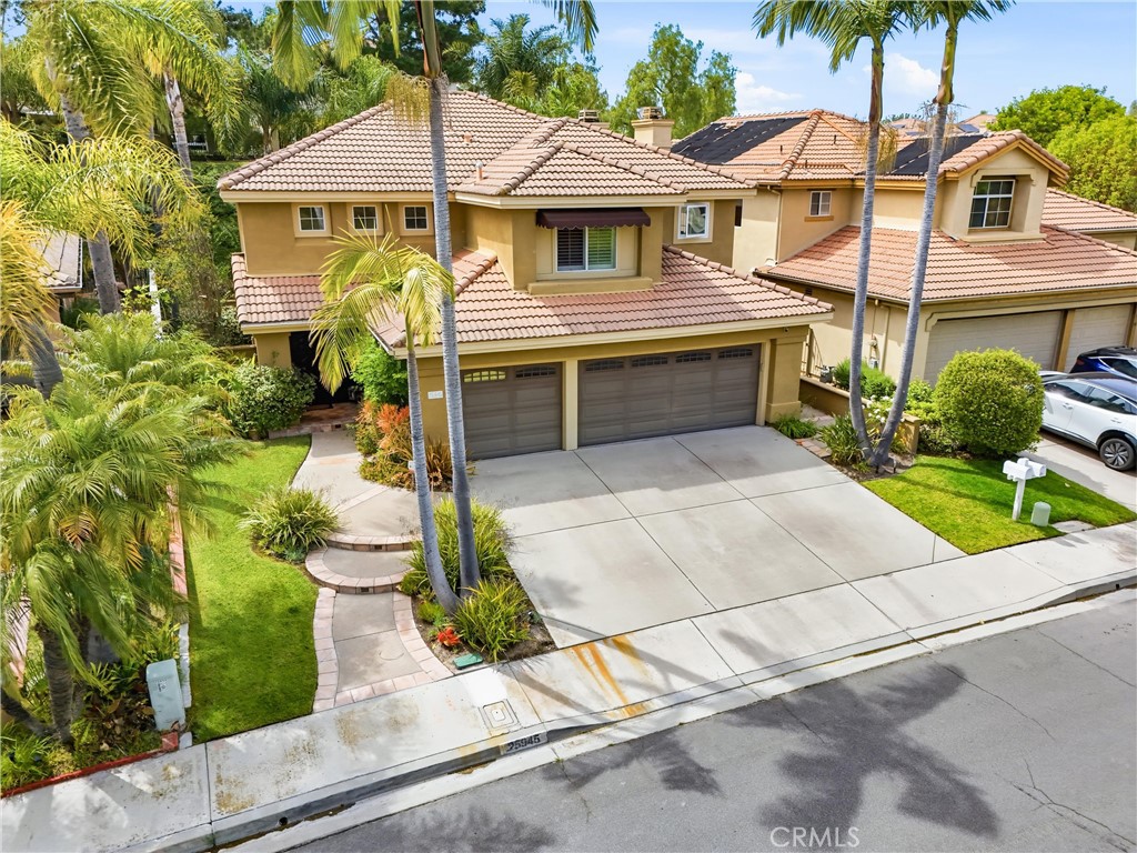 25945 Camino Largo