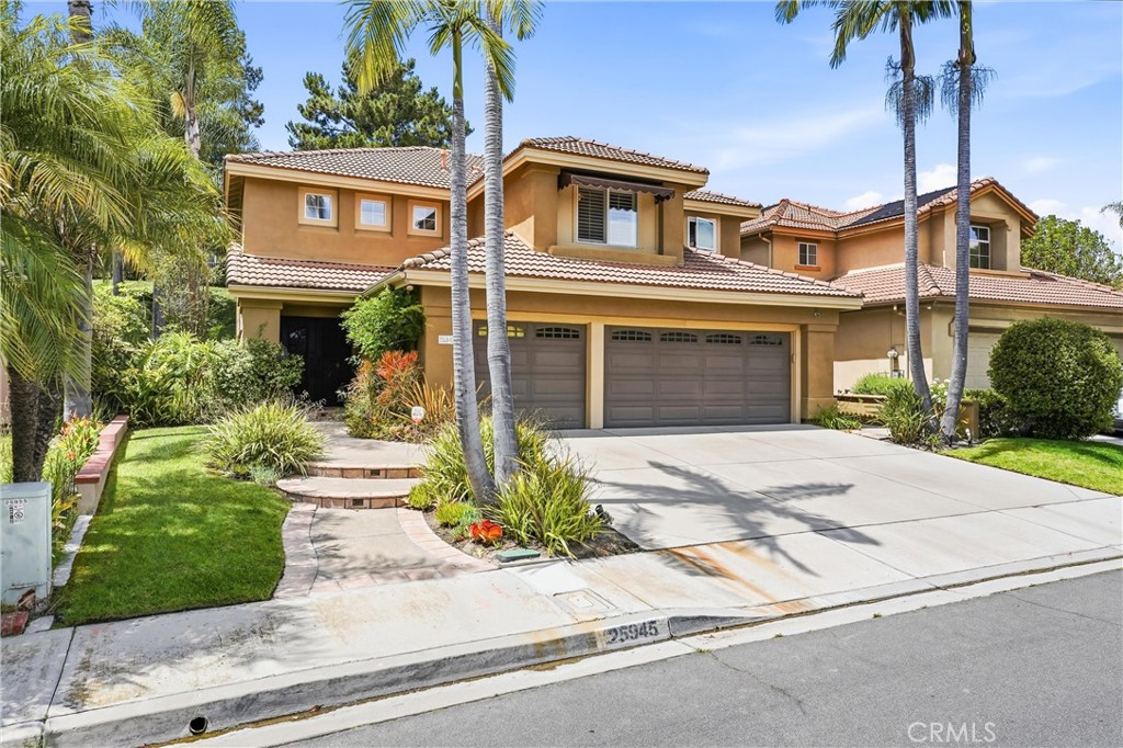 25945 Camino Largo