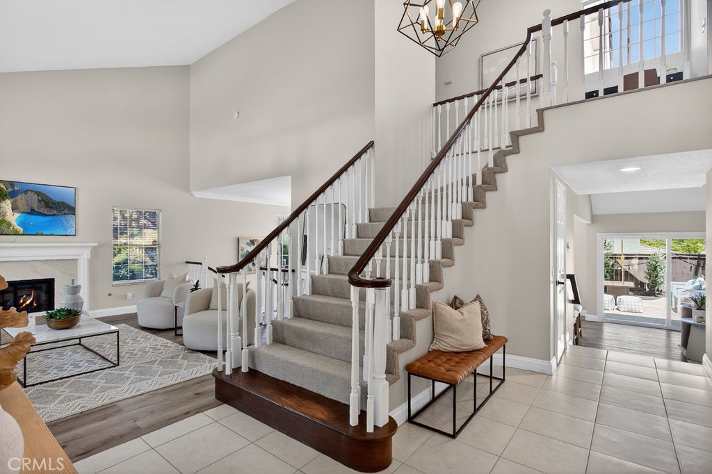 5990 E Prospector