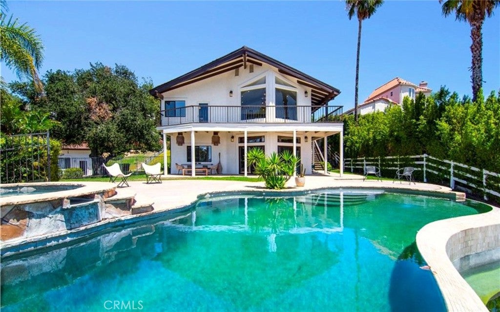 130 Dapplegray Road