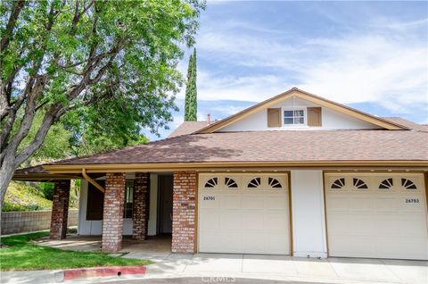 Photo of 26701 Oak Branch Circle, Newhall, CA 91321 (MLS # SR25183237) Photo of 26701 Oak Branch Circle, Newhall, CA 91321 (MLS # SR25183237)