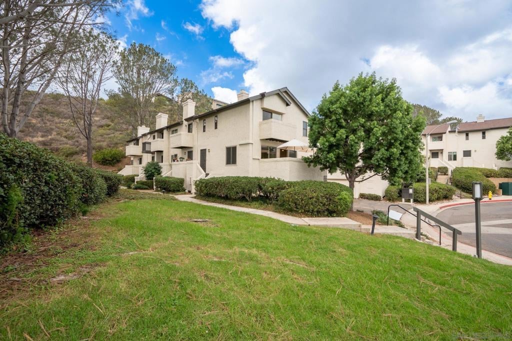 Photo of 1270 RIVER VISTA ROW ROW #132, San Diego, CA 92111 (MLS # 260025643SD)