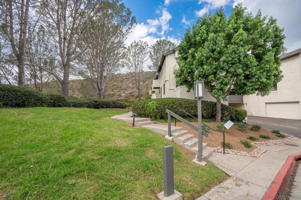 1270 RIVER VISTA ROW 132