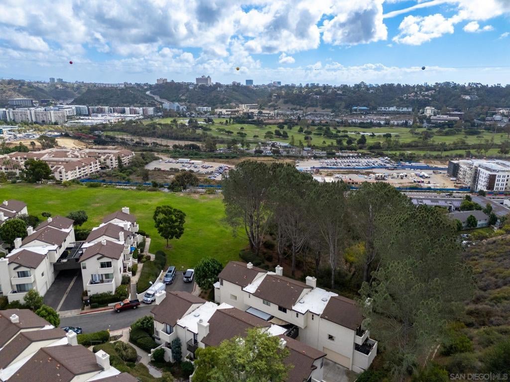1270 RIVER VISTA ROW 132