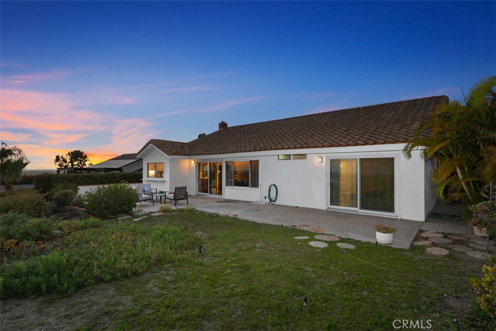 2310 E Orangeview