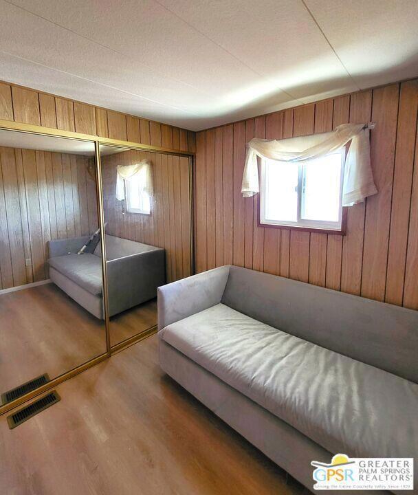 Desert Crest CC - Residential Lease