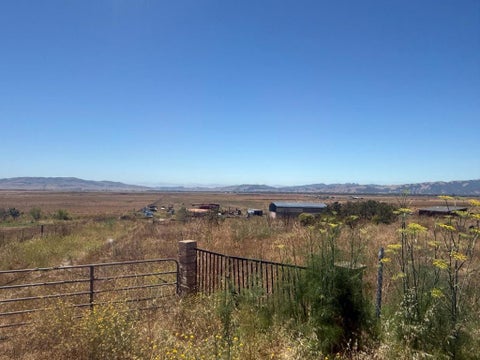 Photo of Gilroy, CA 95020 (MLS # ML82052120)