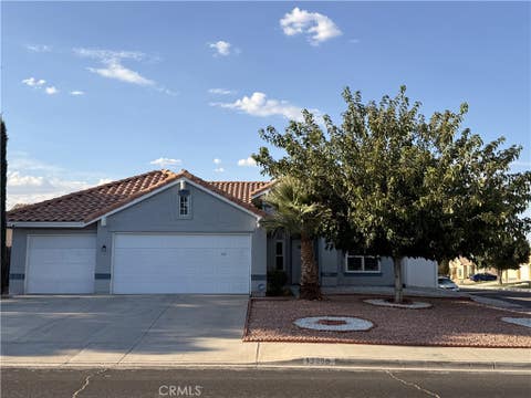 Photo of 13290 High Desert RD, Victorville, CA 92392 (MLS # CV26185586)