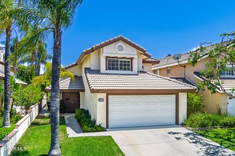 Photo of 552 Fairfield Road, Simi Valley, CA 93065 (MLS # 225003826) Photo of 552 Fairfield Road, Simi Valley, CA 93065 (MLS # 225003826)