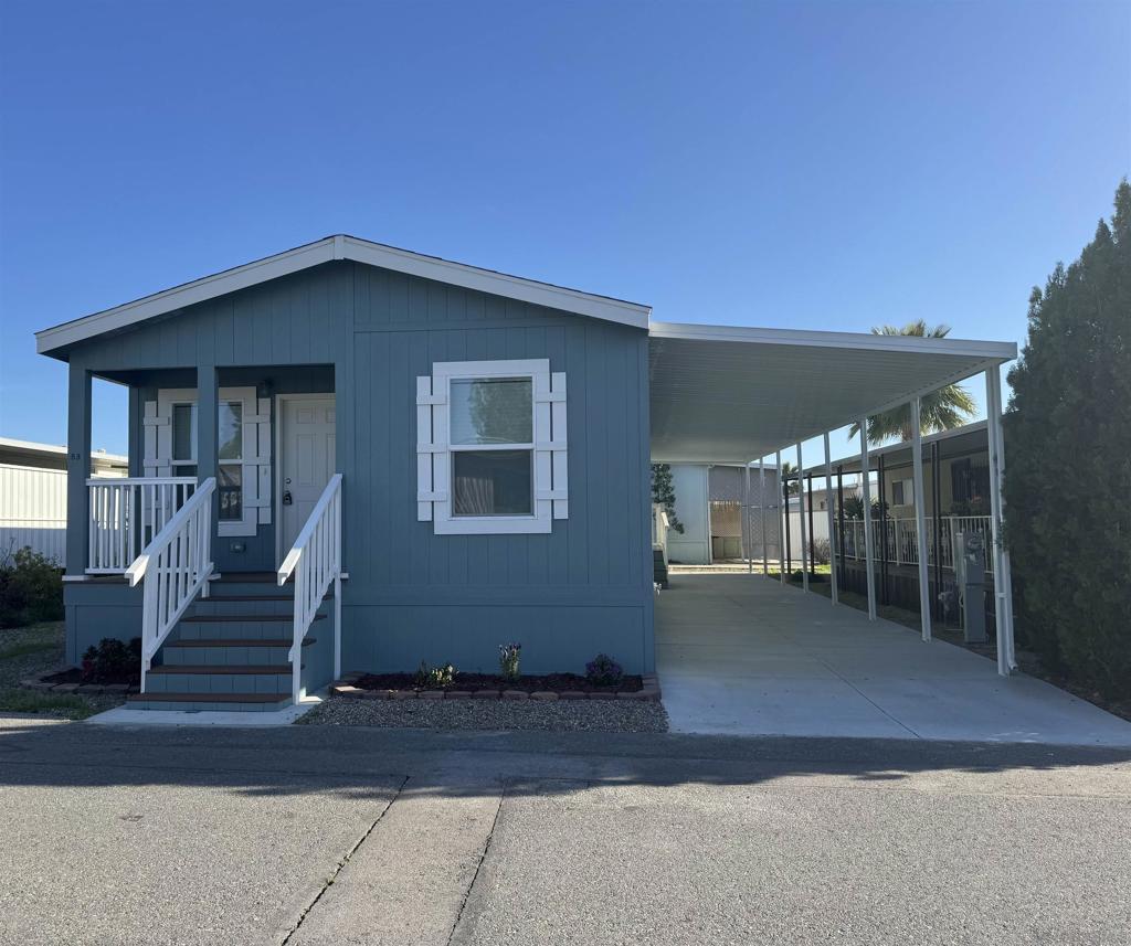 Photo 1 of 1 — 725 W Thornton Ave 53, Hemet, CA 92543