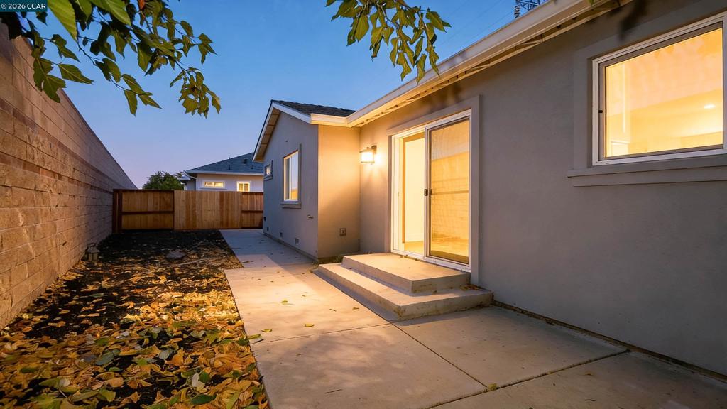 2100 Paige Ct