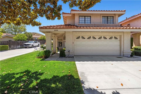 Photo of 29065 Marilyn Dr DR, Canyon Country, CA 91387 (MLS # SR26125056)