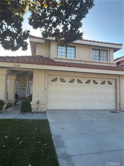 Photo of 29065 Marilyn Dr DR, Canyon Country, CA 91387 (MLS # SR26125056)