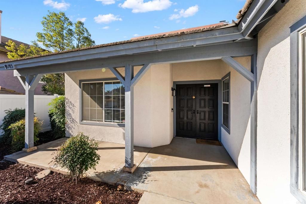 Photo of 39785 Spinning Wheel Drive Dr, Murrieta, CA 92562 (MLS # NDP2600507)