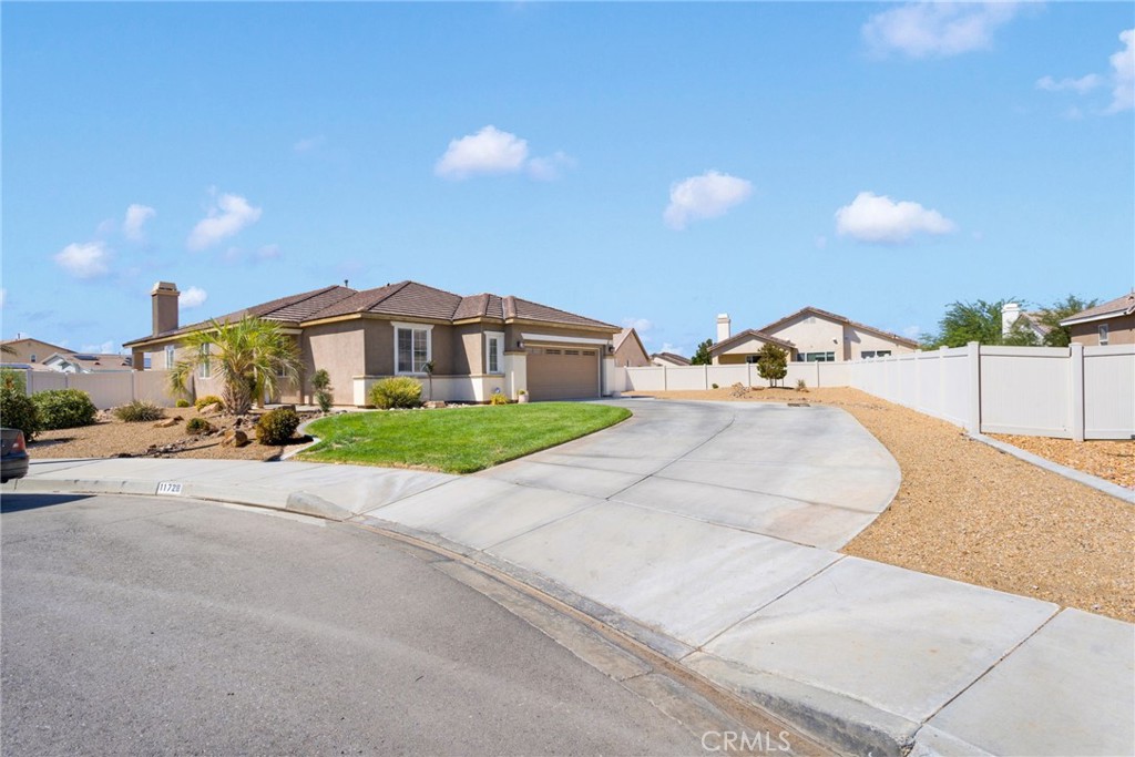 11728 Highgrove Court