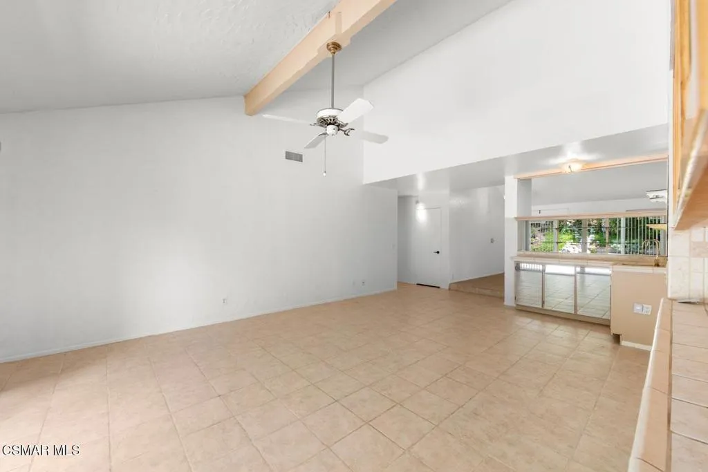 Agoura Hills, California 91301, United States, 4 Bedrooms Bedrooms, ,2 BathroomsBathrooms,Residential,Pending,214474