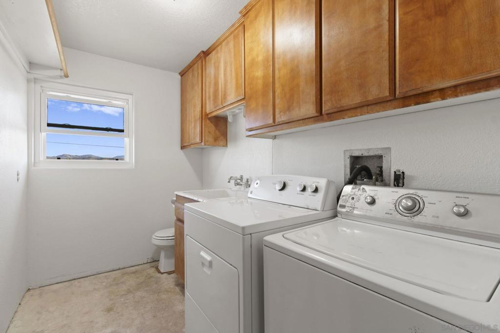 Ramona - Residential