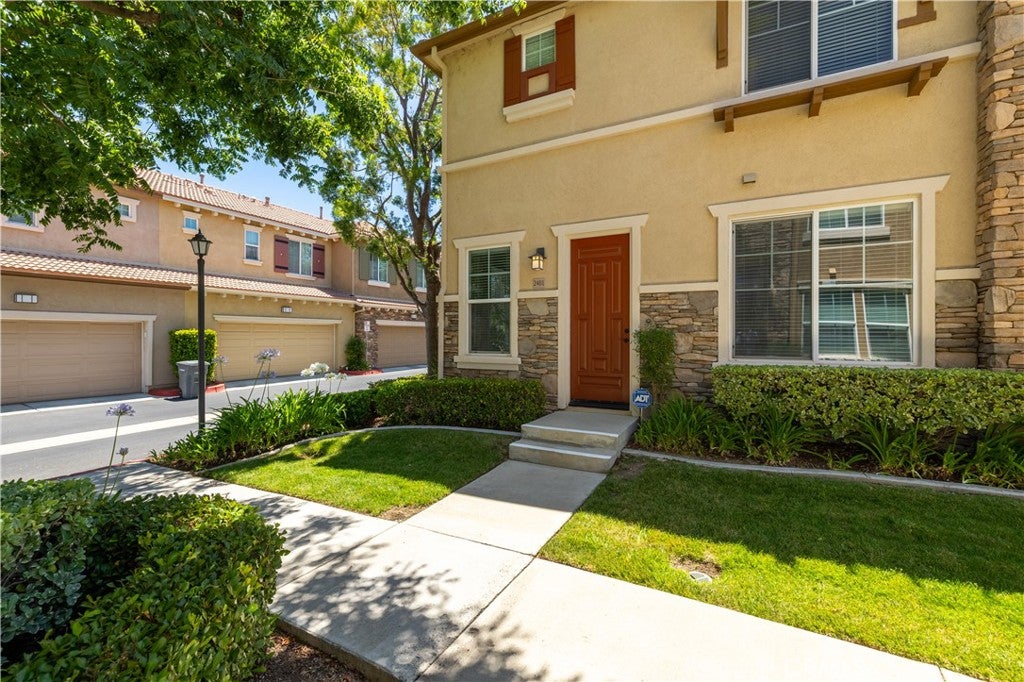 30505 Canyon Hills Road 2401