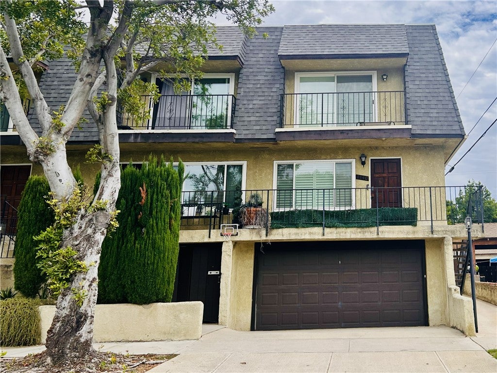 1140 N Lamer