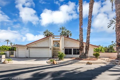 Photo of 20 Lincoln Place, Rancho Mirage, CA 92270 (MLS # CV26047759)