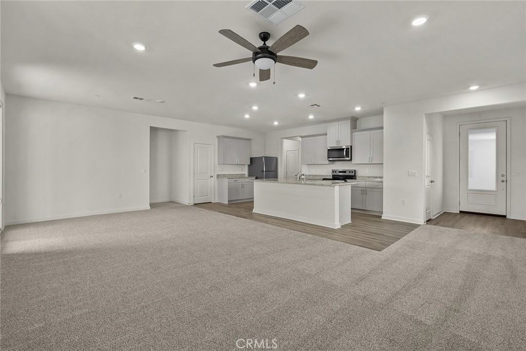 761 Longhorn Drive