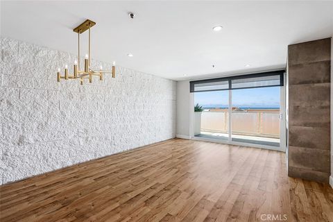Tiny photo for 615 Esplanade #508, Redondo Beach, CA 90277 (MLS # SB25238600)