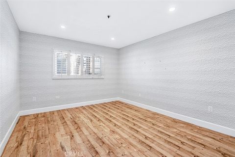 Tiny photo for 615 Esplanade #508, Redondo Beach, CA 90277 (MLS # SB25238600)