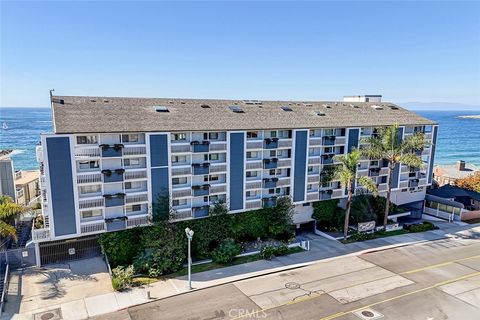 Tiny photo for 615 Esplanade #508, Redondo Beach, CA 90277 (MLS # SB25238600)