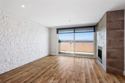 Tiny photo for 615 Esplanade #508, Redondo Beach, CA 90277 (MLS # SB25238600)