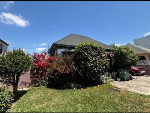Photo of 223 E 28th ST, Los Angeles, CA 90011 (MLS # IV26154737)