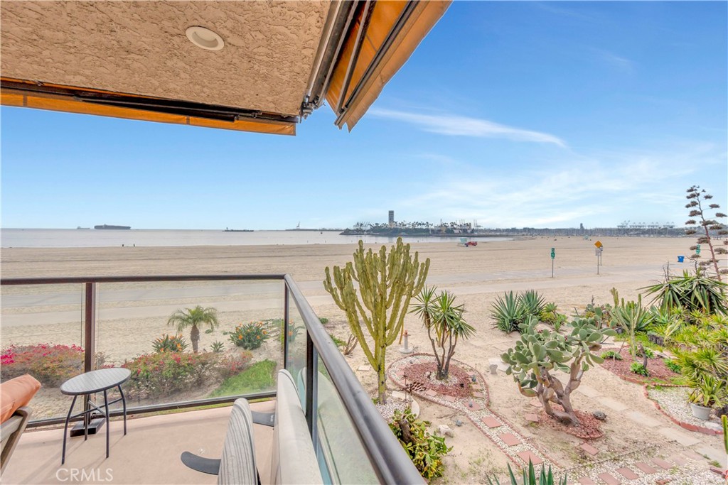 1230 E Ocean Boulevard 201