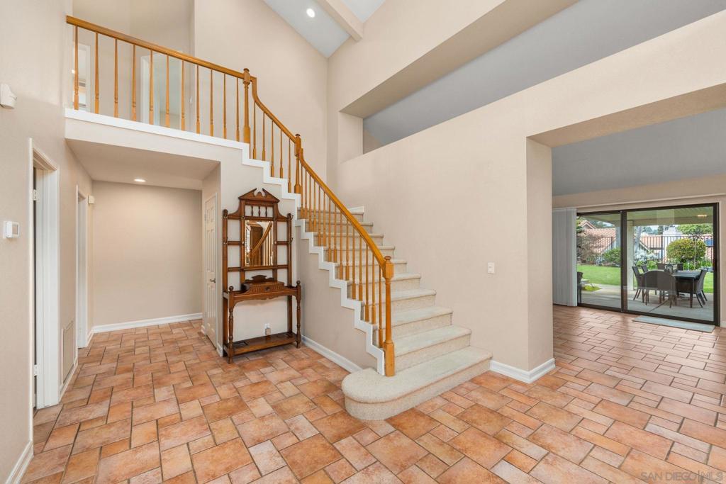 2087 Balboa Cir.