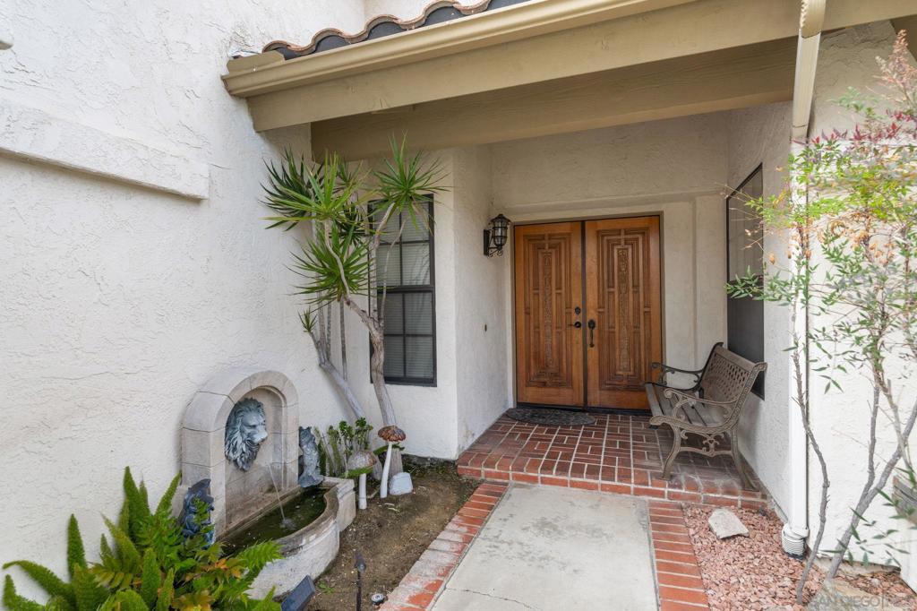 2087 Balboa Cir.