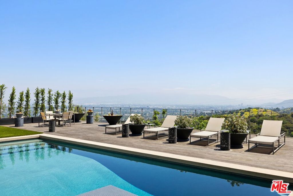 3337 Beverly Ranch Road