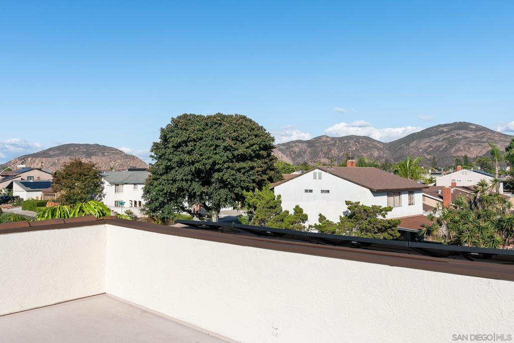 Del Cerro - Residential