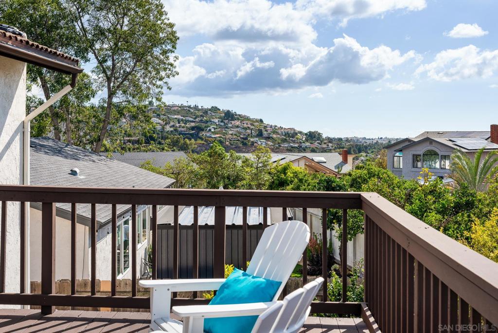 Del Cerro - Residential