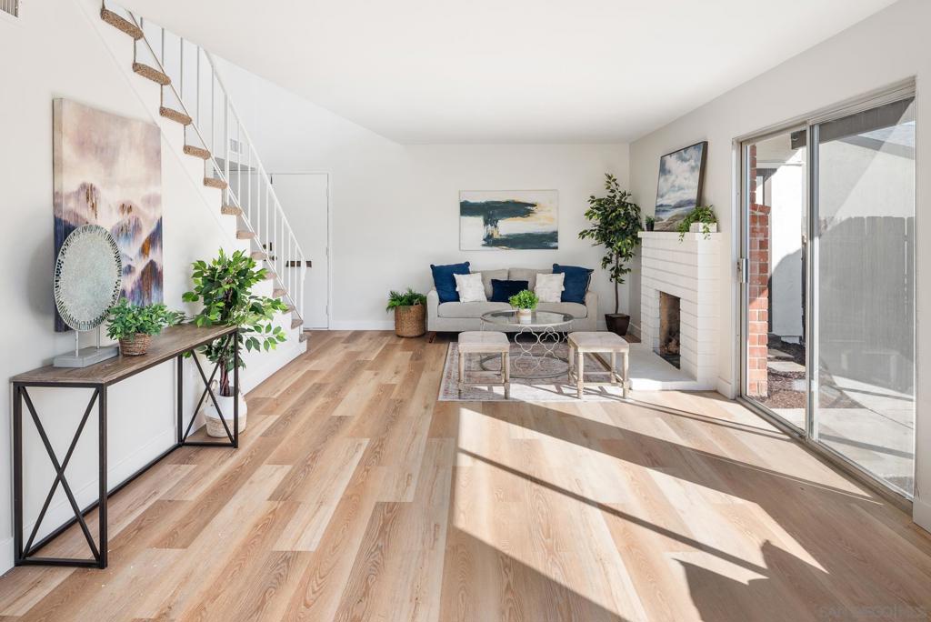 Del Cerro - Residential