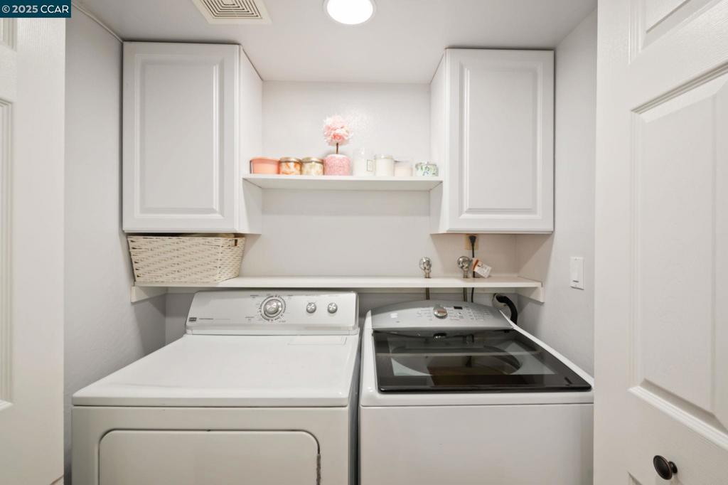 MAYWOOD VILLAGE - Residential