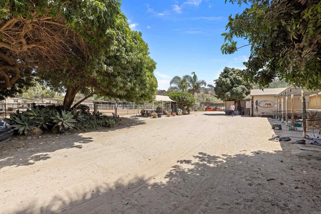 13998 Old El Camino Real - Business