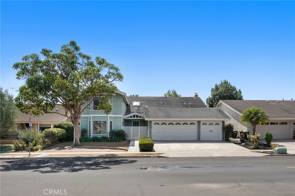 This is the one you have been waiting for...your chance to bring this rare find back into mint condition. With so many possibilities that await your vision. The "best" floorplan in the Upper Birds Tract has been expanded for the larger work/live/ lifestyles of today. Just steps to the local park with pickle ball, basketball and play areas for you and the pets. The upstairs has a mini view of the lake and golf course. The closet space is tremendous, and the bedrooms are all generous in size. The floorplan can be opened up even more, and the current owner has put up privacy walls inside that can be remodeled. There is so much storage and closet space...you have to experience it for yourself. Kitchen opens up to large family area with fireplace. The formal dining area is supersized and can hold all those get togethers that create memories. Lots of light streams in and the potential here is endless. This one is a diamond in the rough. Mesa Verde is home to some of the best cafes and coffee shops in Costa Mesa. Bike path to the beach and parks are all right here. One of the most sought after streets in the area>