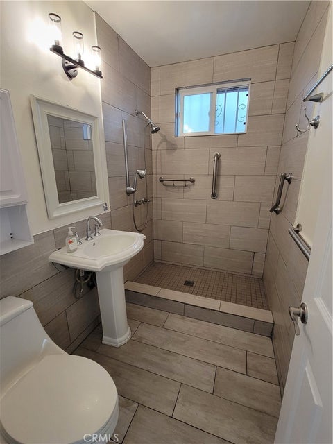 Tiny photo for 519 N Indiana ST, Los Angeles, CA 90063 (MLS # SR26225783)