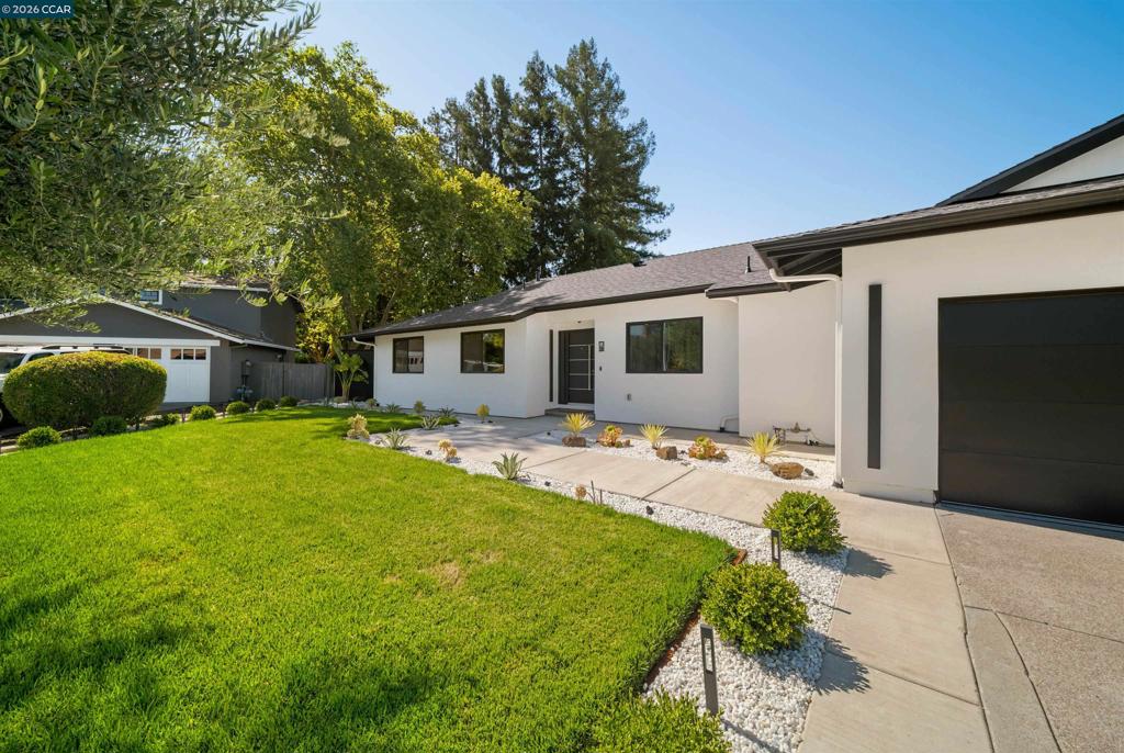 177 Saint Helena Ct