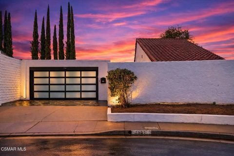 Photo of 4531 Coolhaven Court, Westlake Village, CA 91361 (MLS # 226001396)